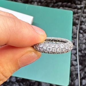 Retired Pandora Stackable Cosmic Star Band